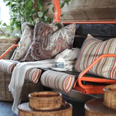 Danebu Kongsgaard - Boutique