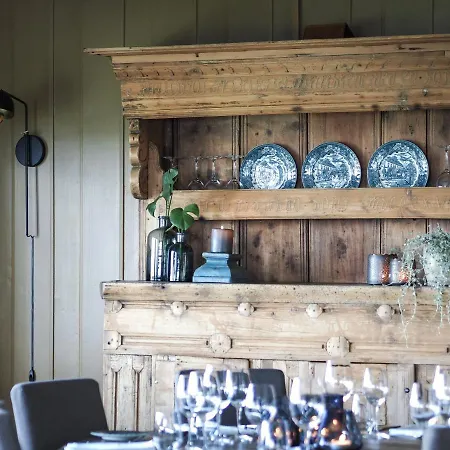 Danebu Kongsgaard - Boutique